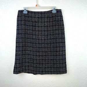 Hillard and Hanson black striped pencil skirt